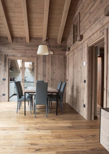 Pavimenti e rivestimenti interni Pavimenti e rivestimenti interni