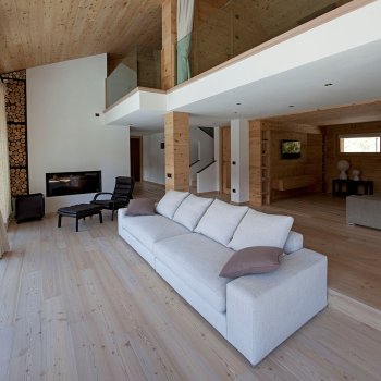 Villa C+R